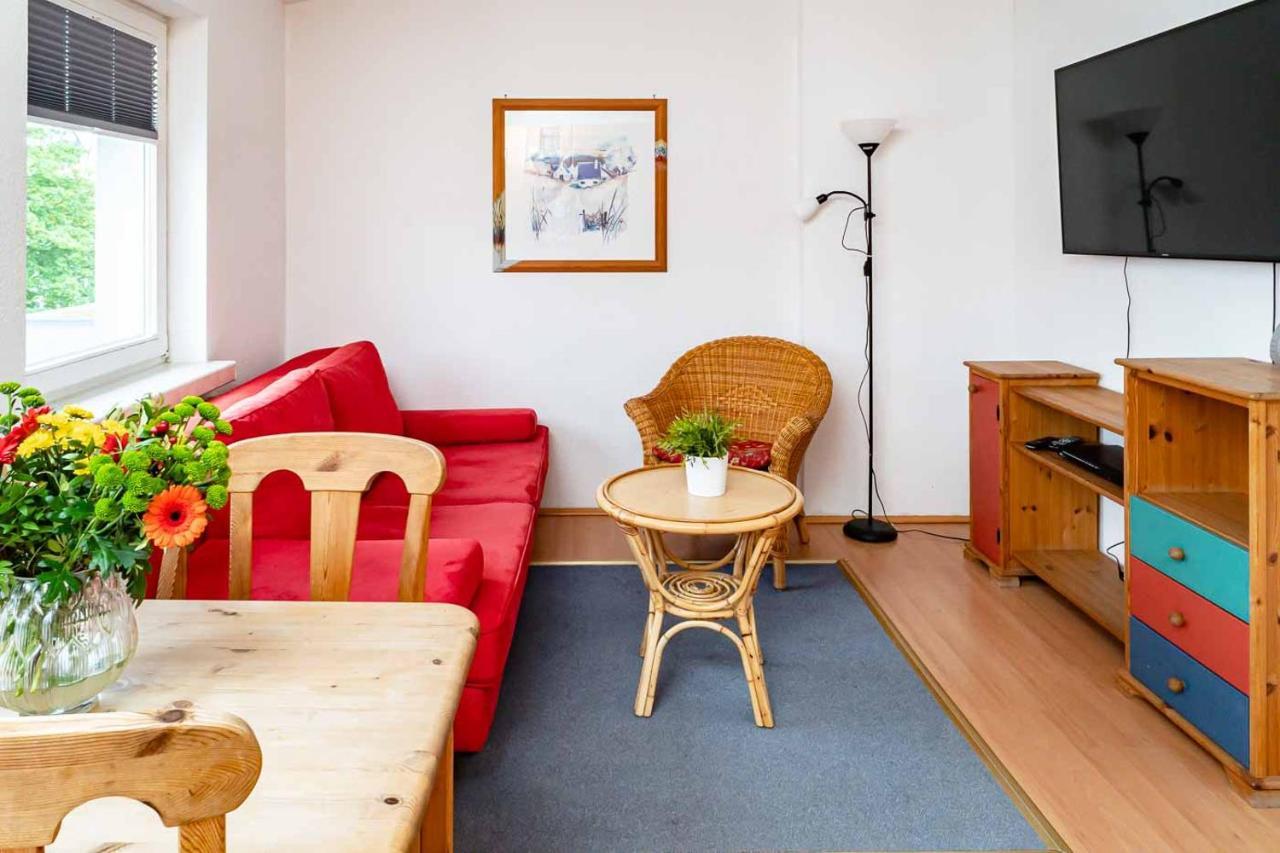 Apartmenthaus Chrischanshof Rostock Zewnętrze zdjęcie